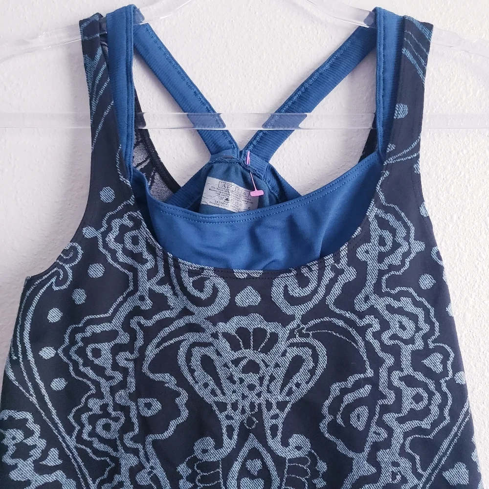 Athleta Racerback Built in Bra Athletic Sports Tank Top - Picture 2 of 6